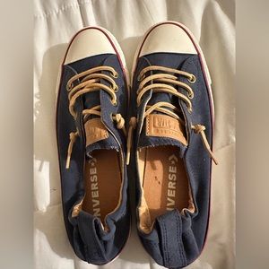 Women Chuck Taylor All Star Shoreline Slip.                           Size 8 .